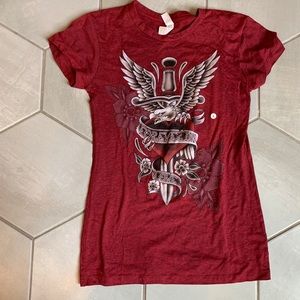 Women’s graphic T. New without tags